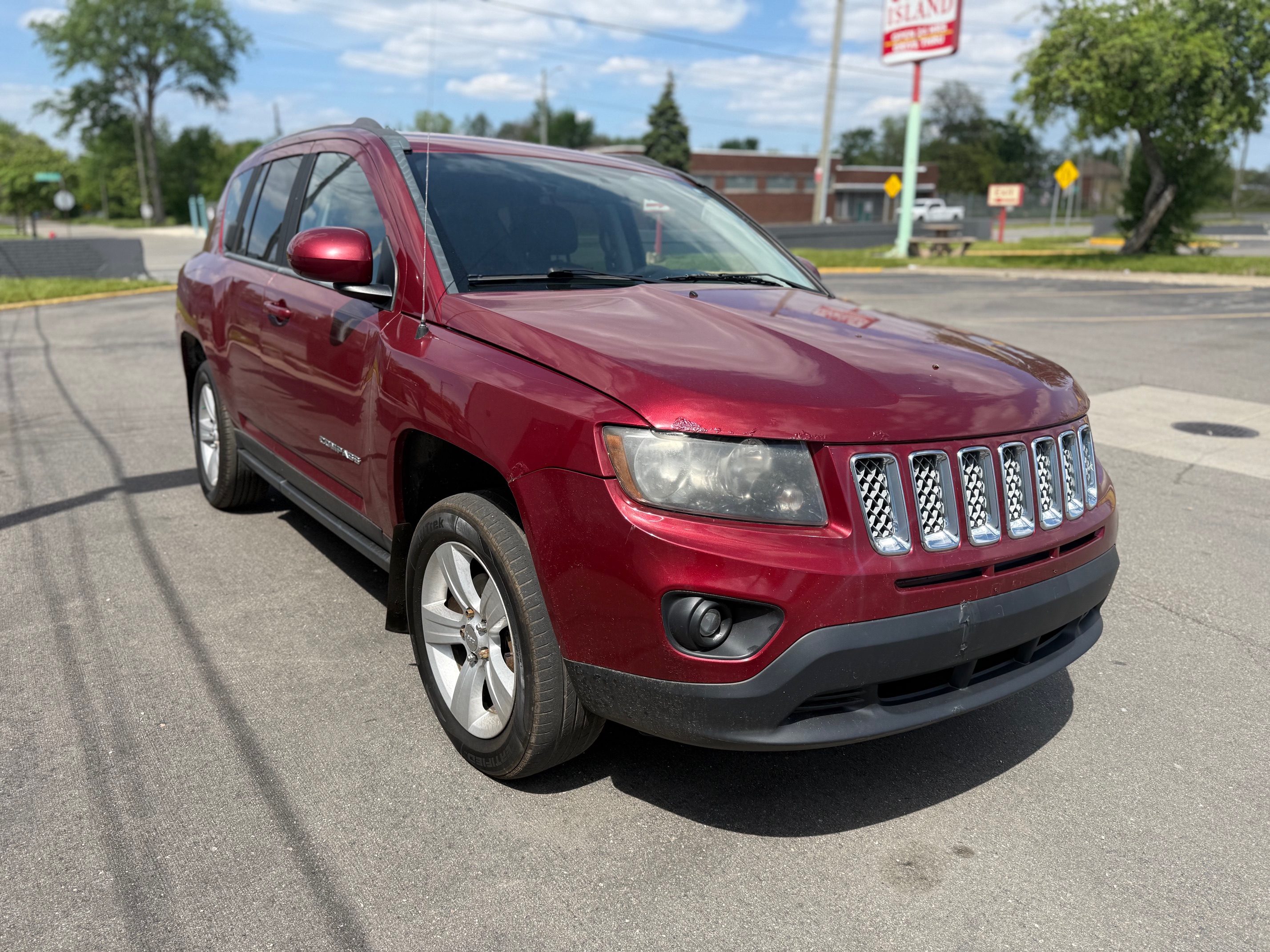 Used 2014 Jeep Compass 4WD image 1
