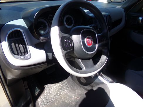 Used 2014 FIAT 500L Easy image 7