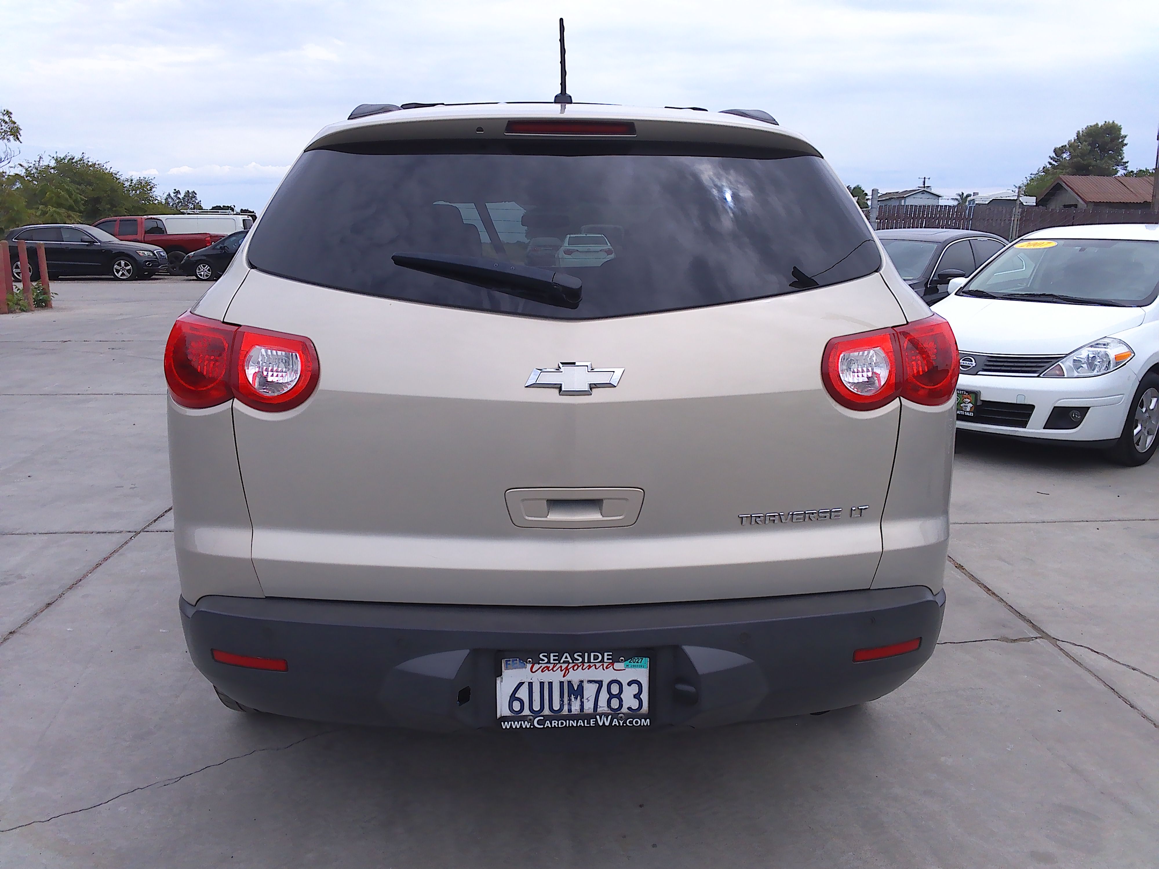 Used 2012 Chevrolet Traverse LT FWD image 6