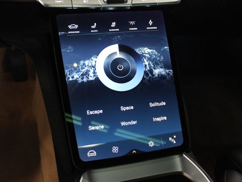 Used 2023 Lucid Air Grand Touring image 40