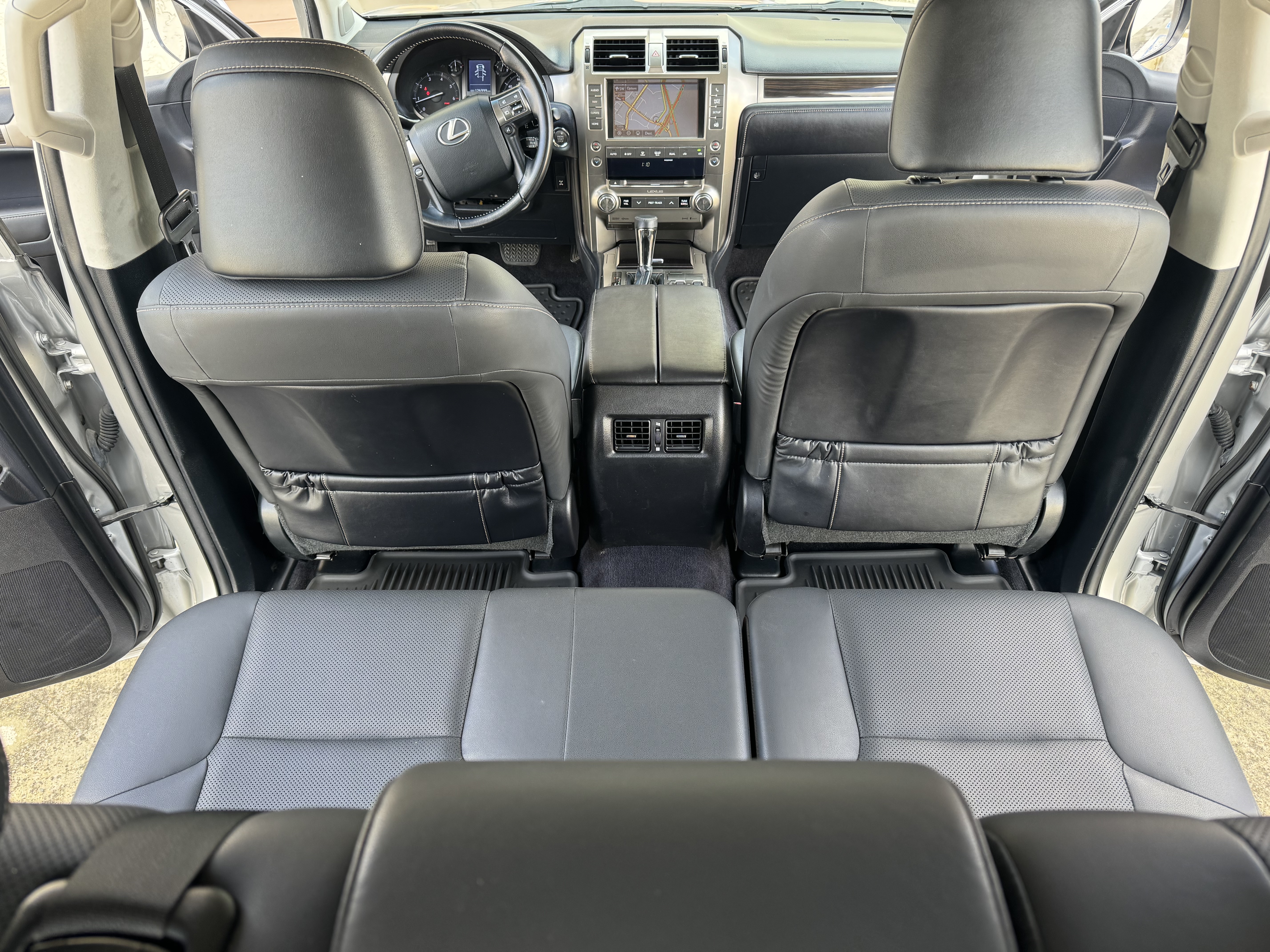 Used 2014 Lexus GX 460 AWD/4WD image 33
