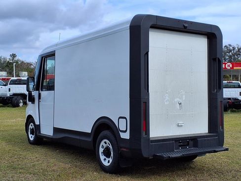 New 2025 Chevrolet Brightdrop 400 w/ Battery Pack, Max Range image 18