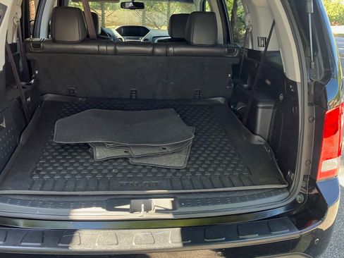 Used 2012 Honda Pilot 4WD Touring image 6