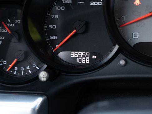 Used 2012 Porsche 911 Carrera S image 14