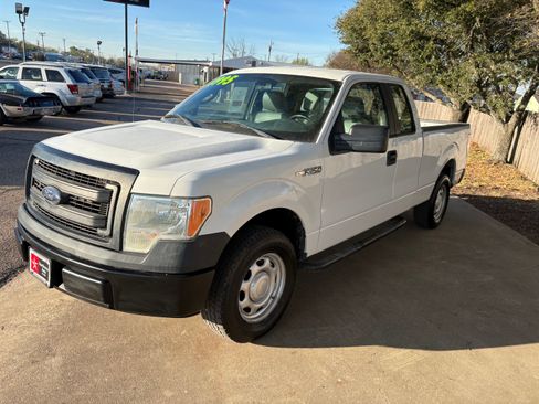 Used 2014 Ford F150 XL image 1
