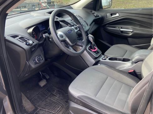 Used 2013 Ford Escape SE image 4