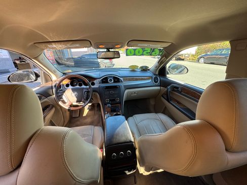 Used 2012 Buick Enclave Leather image 5