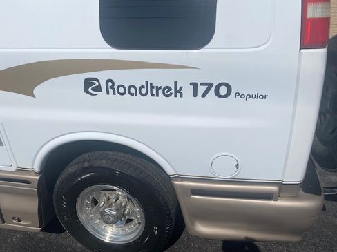 Used 2005 Chevrolet Express 2500 UNAVAIL RWD image 8