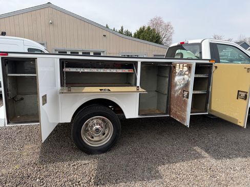 Used 2019 Ford F450 image 9