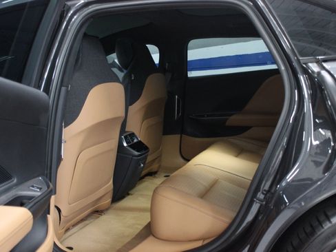 Used 2023 Lucid Air Grand Touring image 43