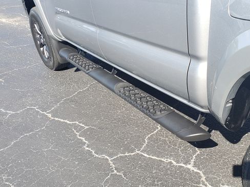 Used 2022 Toyota Tacoma SR5 image 28