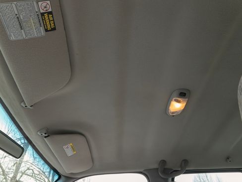 Used 1999 Ford F350 XLT image 77