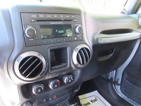 Used 2014 Jeep Wrangler 4WD Sport image 10
