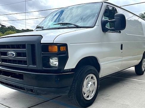 Used 2012 Ford E-150 and Econoline 150 XL image 31