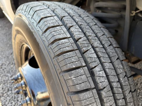 Used 2019 Ford E-350 and Econoline 350 image 21