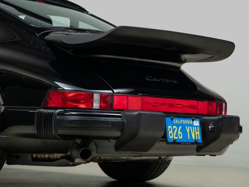 Used 1987 Porsche 911 Carrera Coupe RWD image 42