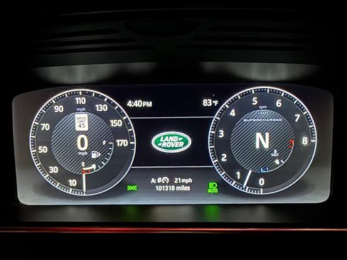 Used 2017 Land Rover Range Rover Long Wheelbase Autobiography image 8