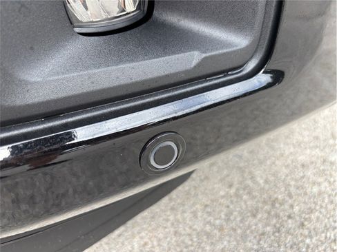 Used 2025 Ford F150 Lariat image 14