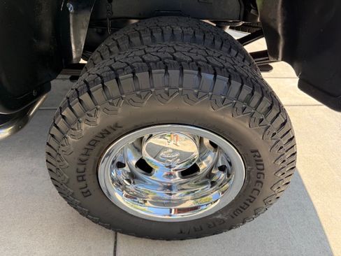 Used 2004 Dodge Ram 3500 Truck SLT image 22