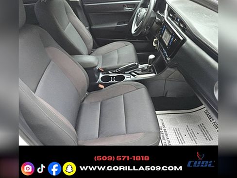 Used 2017 Toyota Corolla image 21