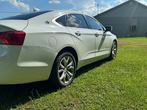 Used 2016 Chevrolet Impala LT image 2