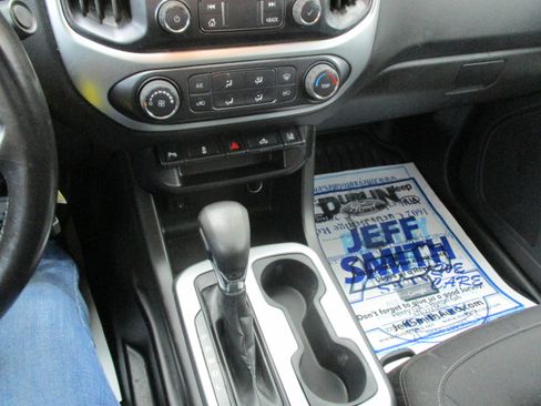 Used 2022 Chevrolet Colorado LT image 42