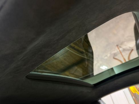 Used 2013 Porsche 911 Carrera image 4