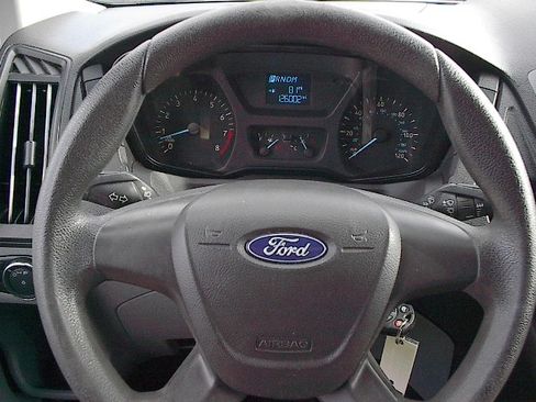 Used 2018 Ford Transit 350 XL image 15