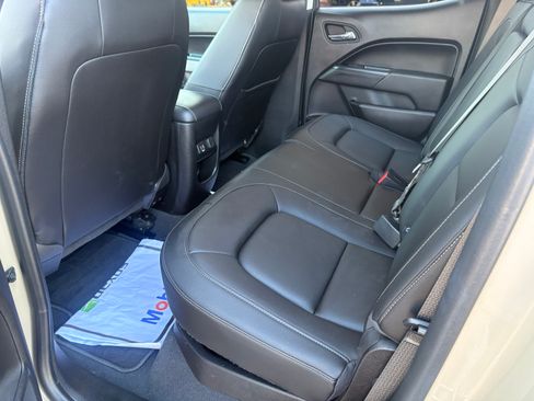 Used 2021 Chevrolet Colorado ZR2 image 12