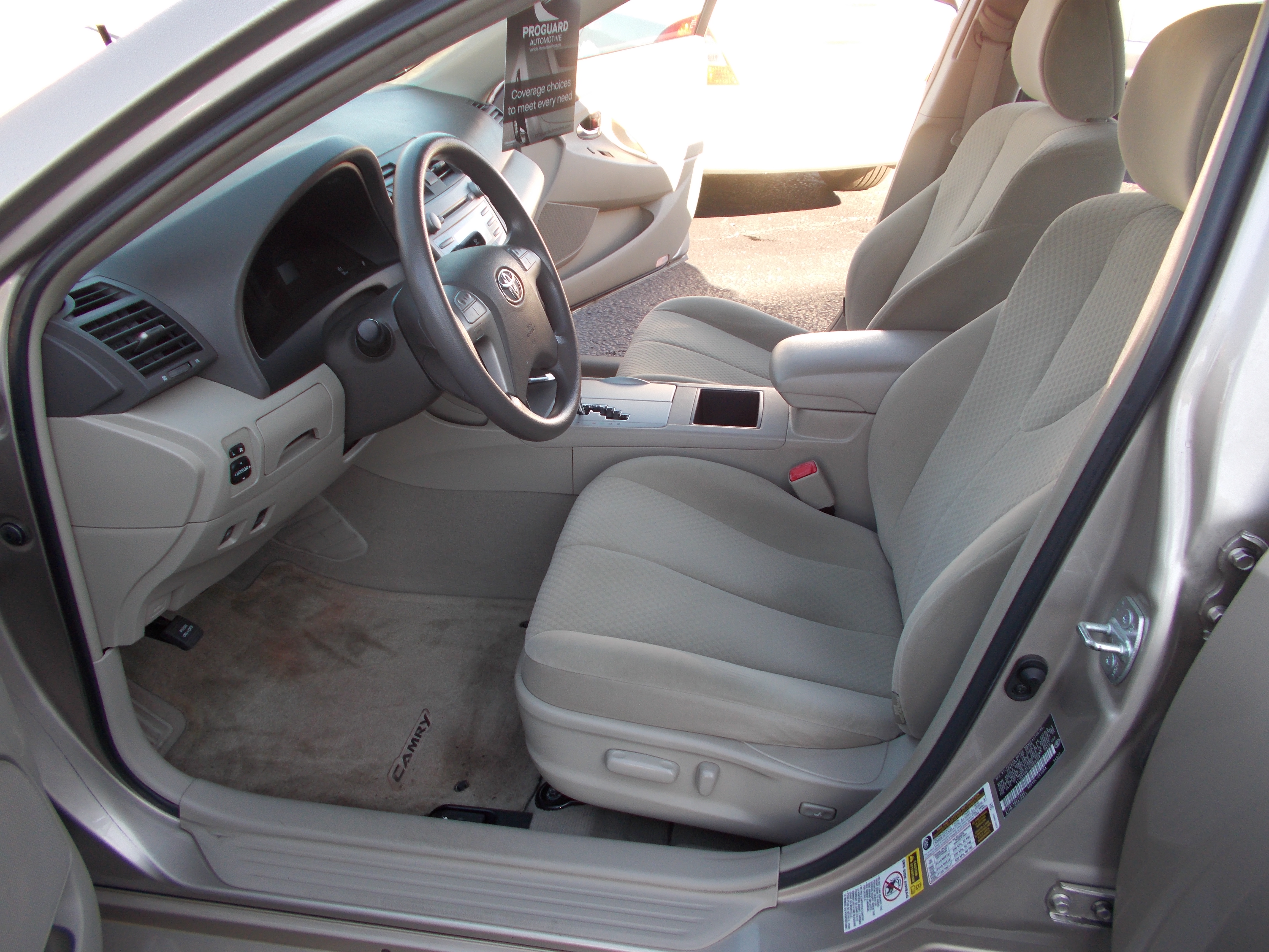 Used 2009 Toyota Camry Hybrid FWD image 17