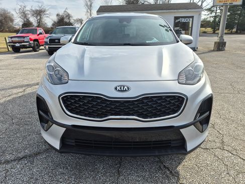 Used 2020 Kia Sportage LX image 3