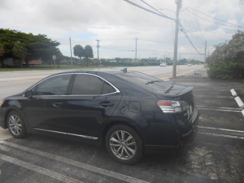 Used 2010 Lexus HS 250h Premium FWD image 3