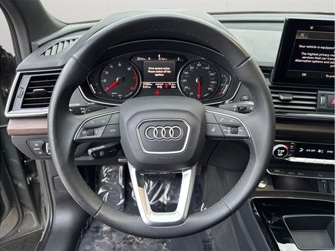 Used 2023 Audi Q5 2.0T Premium image 26