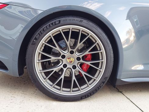 Used 2017 Porsche 911 Carrera 4S image 54