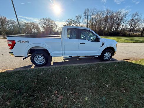 Used 2021 Ford F150 XL image 4