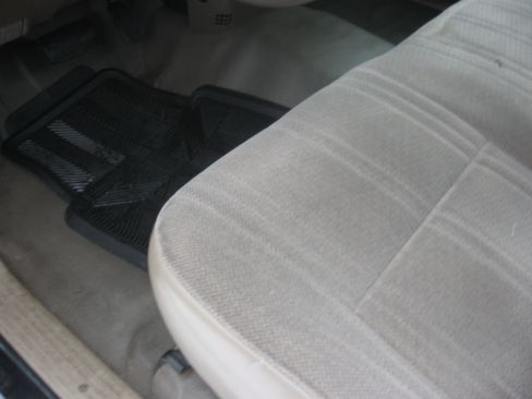 Used 2004 Toyota Tundra image 8