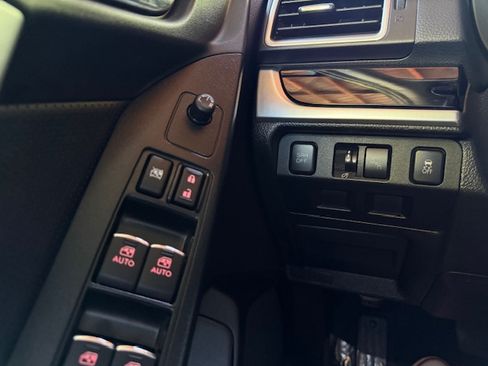 Used 2018 Subaru Forester 2.5i Premium image 17