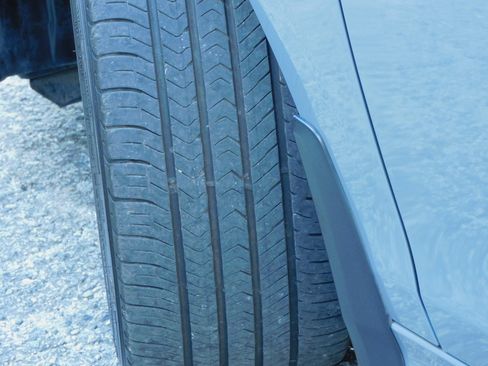 Used 2025 Honda Civic Sport image 13