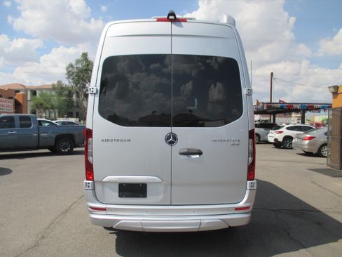 Used 2022 Mercedes-Benz Sprinter 4x4 2500 144 Cargo image 36