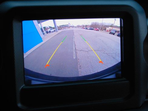 Used 2022 Jeep Wrangler Willys image 5