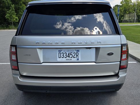 Used 2017 Land Rover Range Rover HSE AWD/4WD image 5