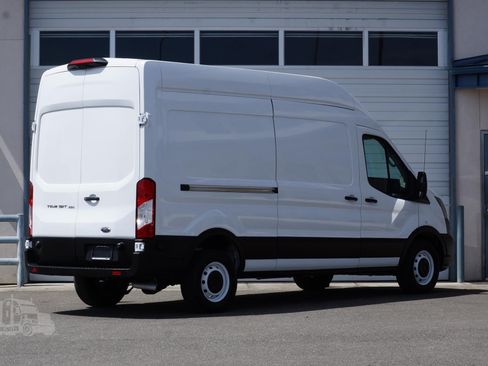 Used 2020 Ford Transit 250 image 3