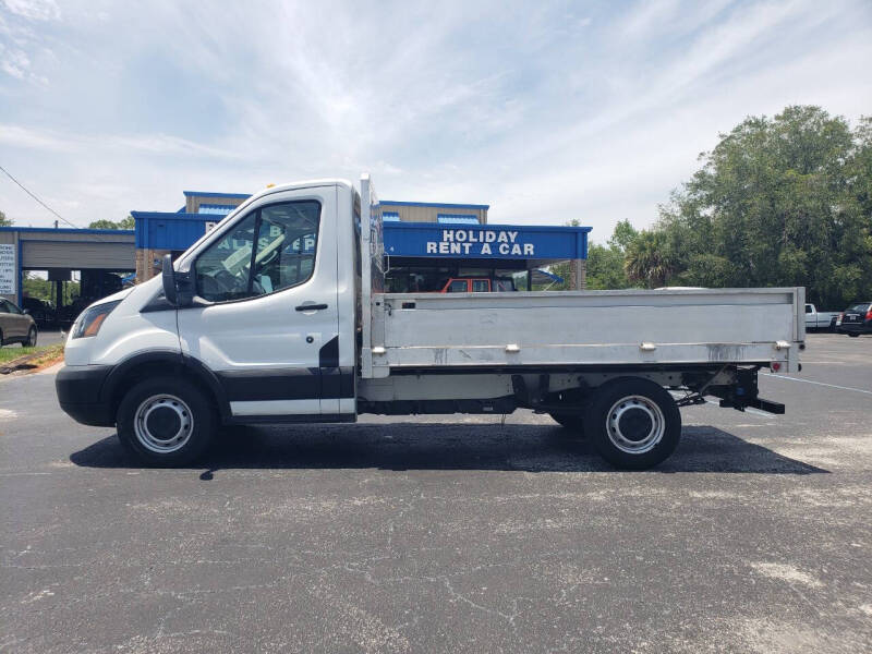 Used 2018 Ford Transit 250 138 RWD image 2