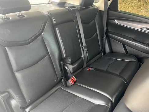 Used 2017 Cadillac XT5 Premium Luxury image 17