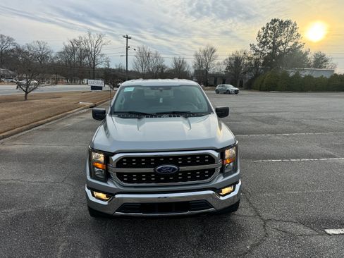 Used 2023 Ford F150 XLT AWD/4WD image 10