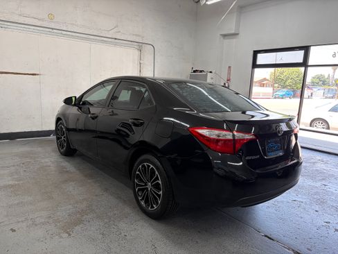 Used 2015 Toyota Corolla S FWD image 3