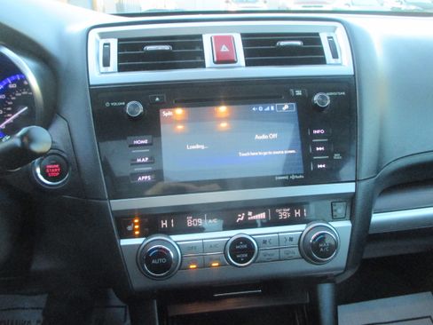 Used 2016 Subaru Legacy 2.5i Limited image 9