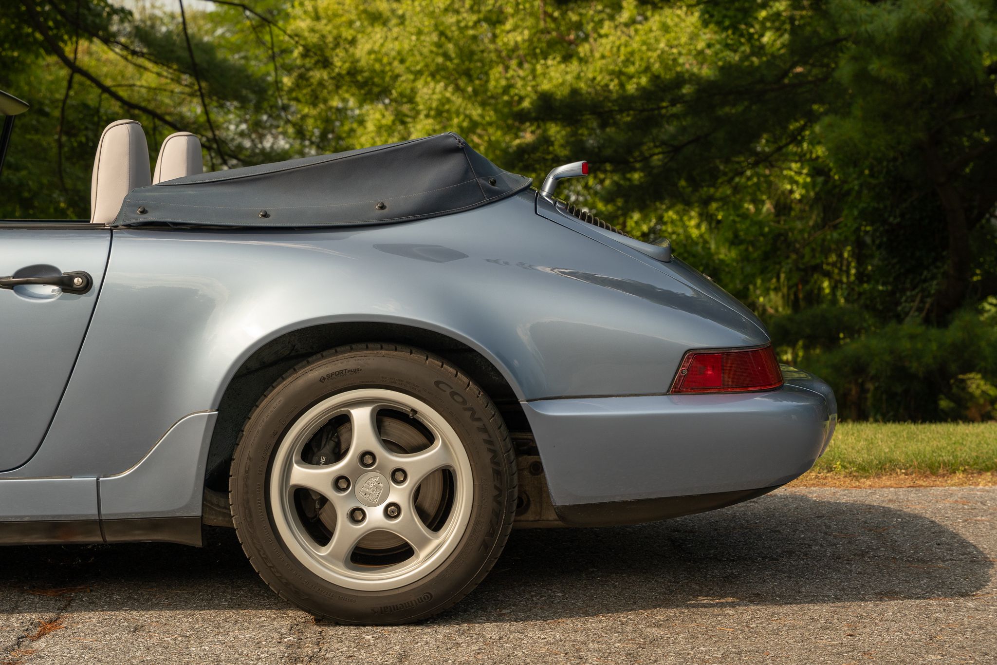 Used 1992 Porsche 911 Cabriolet image 13