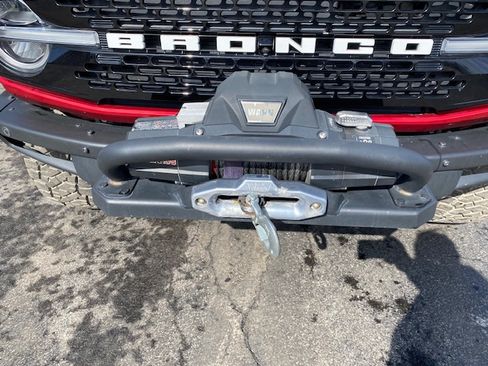 Used 2021 Ford Bronco Wildtrak image 16