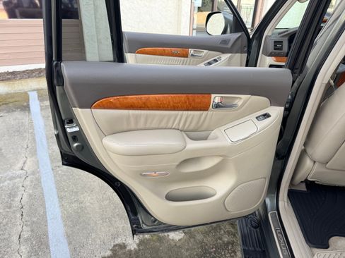 Used 2006 Lexus GX 470 image 21